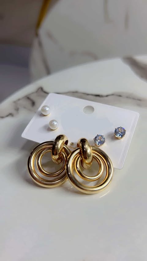 Gold Chunky Earring Set